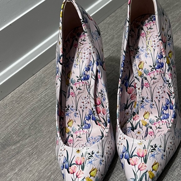 Aldo Stessyf Floral Print Pumps - Picture 3 of 11